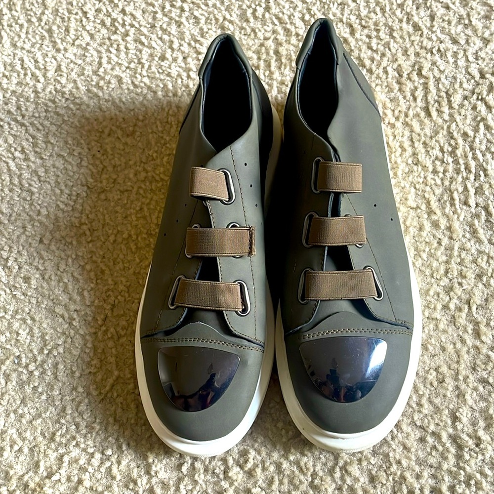 Alexandra McQueen